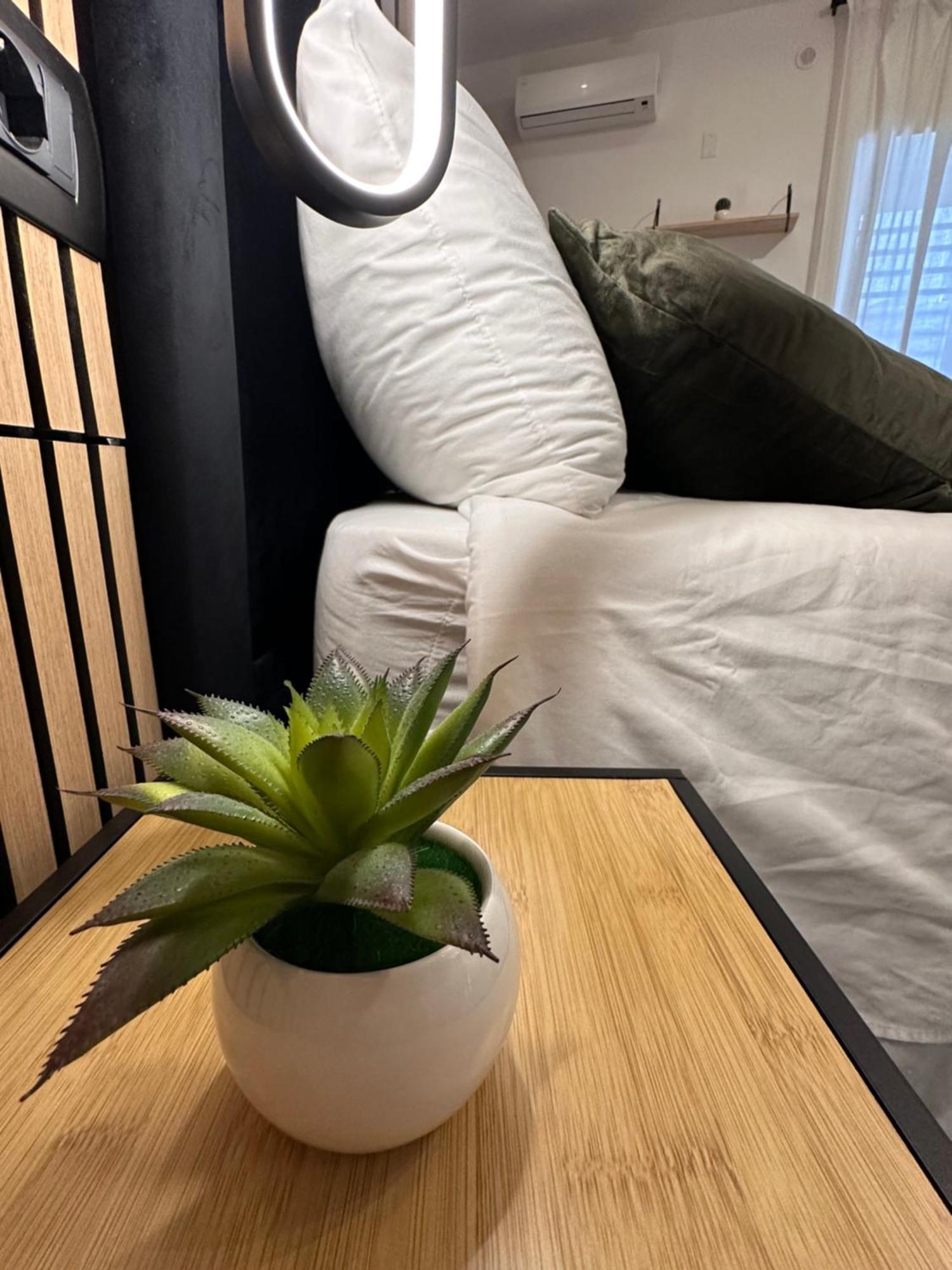 Priority Boarding Apartment *